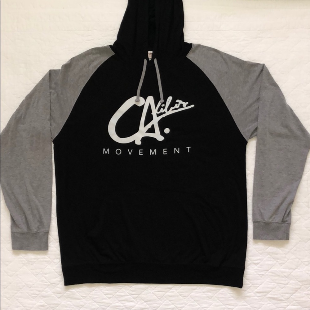 Calibis Men’s Longsleeve Hoodie